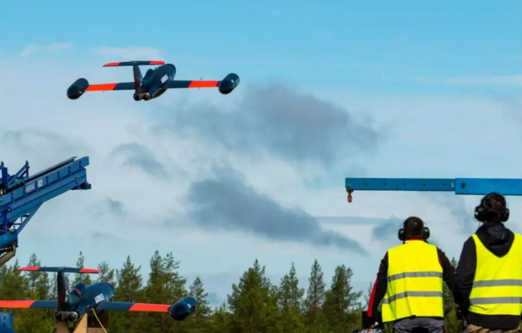 Multi Domain Flugdemo mit Future Combat Air System durchgeführt