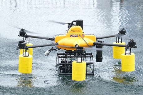 Amphibisches System kombiniert einen Multikopter mit einer Unterwasserdrohne