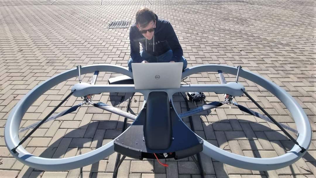 SAB Robotix baut Hochleistungs UAVs