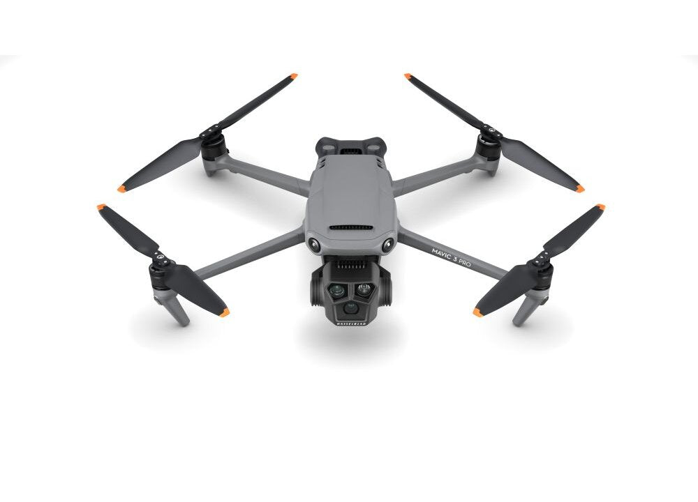 DJI Mavic 3 Pro Fly More Combo (DJI RC Pro)