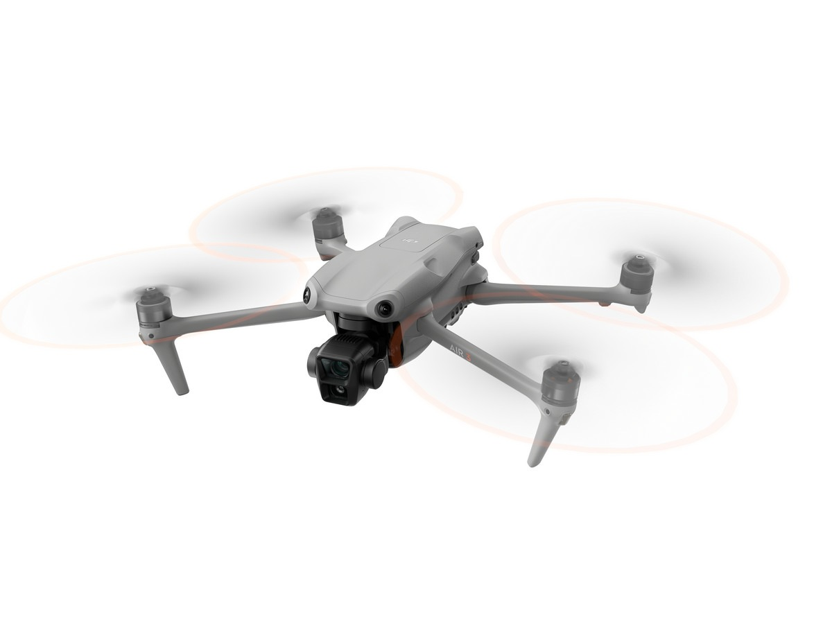 DJI Air 3 Fly More Combo (DJI RC-N2)